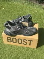 Yeezy 350 V2 MXDASA maat 44, Kleding | Heren, Schoenen, Overige kleuren, Nieuw, Ophalen of Verzenden, Sneakers of Gympen