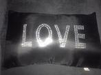 Zwarte LOVE kussen met strass-steentjes, Ophalen of Verzenden, Zo goed als nieuw, Zwart, Rechthoekig