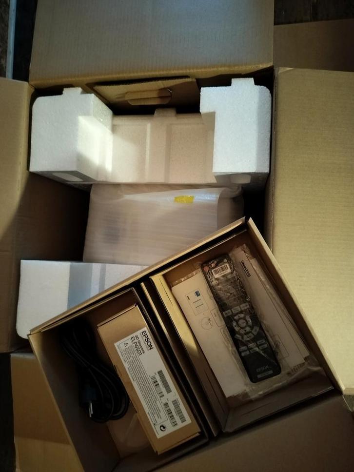 Epson EH-TW6600W (factuur mogelijk), Audio, Tv en Foto, Beamers, Zo goed als nieuw, LCD, Full HD (1080), Ophalen of Verzenden