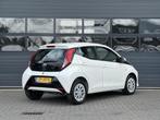 TOYOTA AYGO 1.0 VVT-I X-PLAY LIMITED I APPLE CARPLAY I ACHTE, Auto's, Toyota, Voorwielaandrijving, Stof, Gebruikt, Met garantie (alle)
