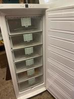 Liebherr Vrieskast 224L - 6 laden, Witgoed en Apparatuur, Vriezers en Diepvrieskisten, Gebruikt, 120 tot 140 cm, Energieklasse A of zuiniger