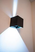 2x Zwarte wandlamp, Huis en Inrichting, Lampen | Wandlampen, Ophalen, Zo goed als nieuw