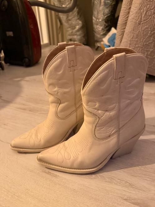 Off white western laarzen dames, Kleding | Dames, Schoenen, Zo goed als nieuw, Hoge laarzen, Wit, Ophalen of Verzenden