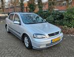 Opel Astra 1.8 16V 5D 2002 Grijs, Auto's, Zwart, 4 cilinders, 1796 cc, 49 €/maand