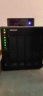 qnap ts-451+ 8GB ram 1 van 2, Ophalen of Verzenden, Gebruikt