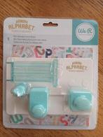 Alphabet Punch Board - Zelf Letters Ponsen, Hobby en Vrije tijd, Knutselen, Ophalen of Verzenden, Zo goed als nieuw, Gereedschap of Toebehoren