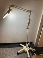 loeplamp op statief met verlichting, Hobby en Vrije tijd, Vergrootglazen, Loepen en Loeplampen, Ophalen, Gebruikt, Loeplamp