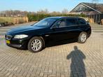 BMW 5-Serie 3.0 I 530 200KW Touring AUT 2012 Zwart, Auto's, BMW, Euro 5, Achterwielaandrijving, 2000 kg, Leder