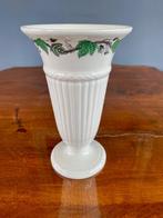 Wedgwood vaas "Stratford" Etruria & Barlaston, Engeland, Ophalen of Verzenden