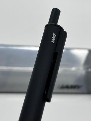 LAMY Swift mat zwart Rollerpen beschikbaar voor biedingen