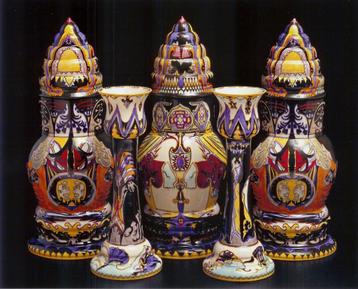 Gezocht: Rozenburg (WvG / WFG) Den Haag Colenbrander vazen beschikbaar voor biedingen