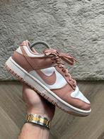Nike dunk low rose whisper 39, Ophalen of Verzenden, Zo goed als nieuw, Roze, Sneakers of Gympen