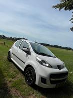 MOOIE PEUGEOT 107, Auto's, Voorwielaandrijving, 4 stoelen, Origineel Nederlands, Handgeschakeld
