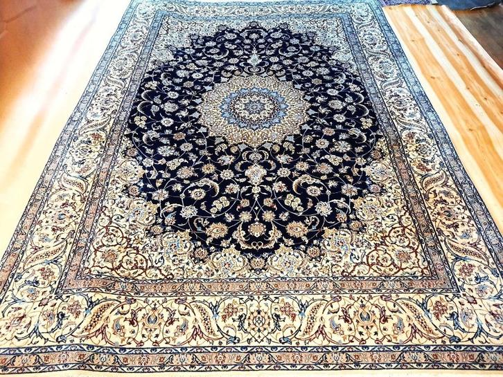 Perzische tapijt (Nain - 6La) 300 x 210 cm- Geknoopt in Iran, Huis en Inrichting, Stoffering | Tapijten en Kleden, Zo goed als nieuw