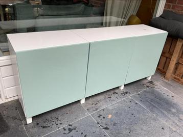 Dressoir IKEA beschikbaar voor biedingen