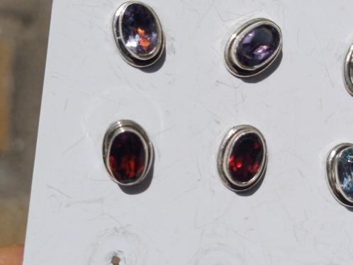 Vanoli 925 zilveren oorbellen /oorknopjes met granaat, Sieraden, Tassen en Uiterlijk, Oorbellen, Nieuw, Knopjes of Stekers, Zilver