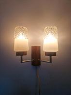 Vintage pallisander wandlampje mid century design, Huis en Inrichting, Lampen | Wandlampen, Ophalen of Verzenden, Zo goed als nieuw