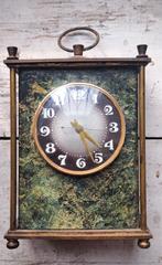 Antieke Molnija klok, groen natuursteen, 1947, Ophalen of Verzenden