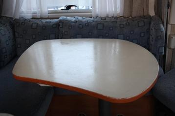 hymer  504/514/614 tafelblad gezocht beschikbaar voor biedingen
