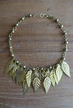 goudkleurige hals ketting met rinkelende blaadjes, Ophalen of Verzenden, Nieuw, Goud, Overige materialen