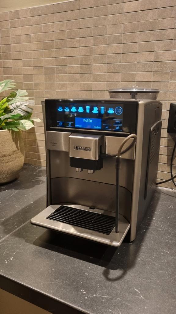 Siemens EQ6 Plus S500, Witgoed en Apparatuur, Koffiezetapparaten, Zo goed als nieuw, Koffiemachine, Ophalen of Verzenden