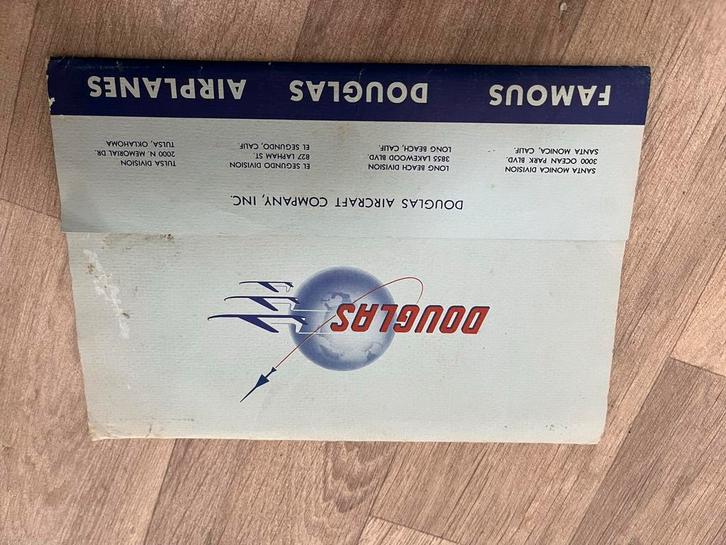 Douglas Aircraft Company Foto's, Verzamelen, Luchtvaart en Vliegtuigspotten, Gebruikt, Kaart, Foto of Prent, Ophalen