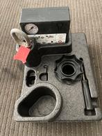 Gereedschapsset /pompset  compressor volkswagen polo 2G, Ophalen, Zo goed als nieuw