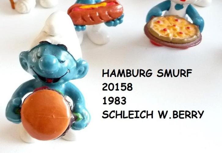 Hamburg smurf nr 20158,en HOTDOG SMURF 20169, SMULSMURF, Verzamelen, Smurfen, Zo goed als nieuw, Poppetje, Figuurtje of Knuffel