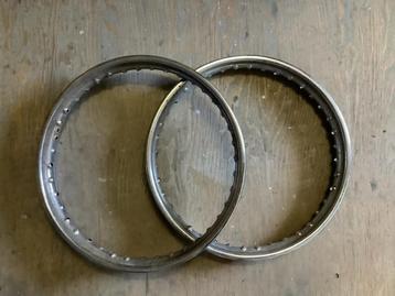 Velgen voor BSA B33 Oldtimer beschikbaar voor biedingen