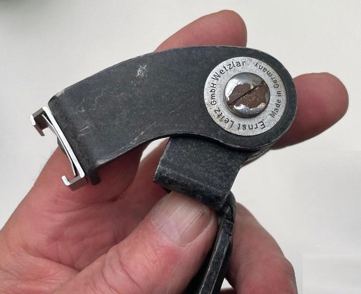 * Ernst Leitz GmbH Wetzlar flitsbeugel accessoire, Verzamelen, Fotografica en Filmapparatuur, Ophalen of Verzenden