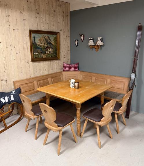 Oostenrijkse Alpen Stube Set Houten Hoekbank met Tafel Stoel, Hobby en Vrije tijd, Overige Hobby en Vrije tijd, Ophalen