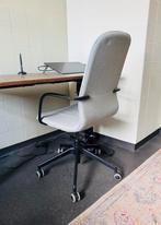 Bureau met bureaustoel, Huis en Inrichting, Bureaus, Ophalen of Verzenden, Zo goed als nieuw