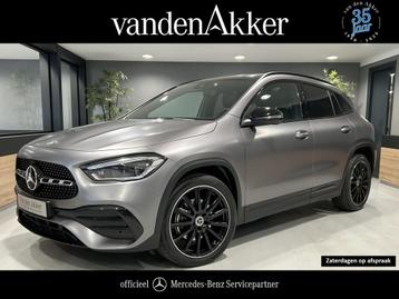 Mercedes-Benz GLA 250e AMG // Panoramadak // Magno Grijs //  beschikbaar voor biedingen