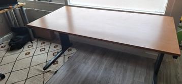 Bureau - In hoogte verstelbaar - 160x75cm