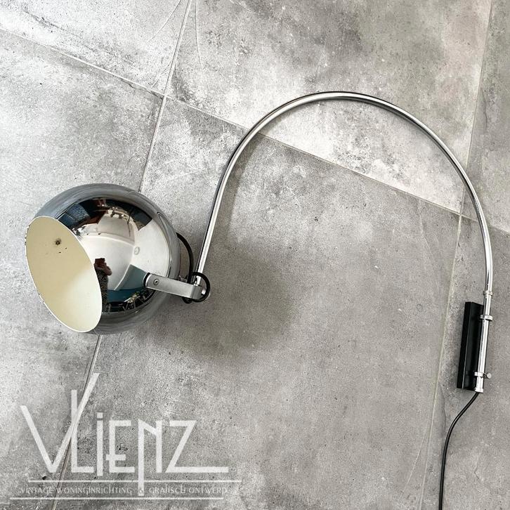 Vintage, Midcentury, space age booglamp wandlamp bol, Huis en Inrichting, Lampen | Wandlampen, Gebruikt, Metaal, Ophalen