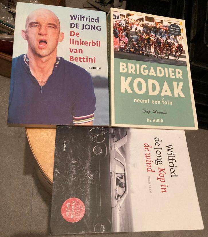 Wilfried de Jong, kop in de wind, van de man en zijn fiets, Boeken, Romans, Zo goed als nieuw, Nederland, Ophalen of Verzenden