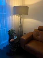 It’s about RoMi voetlamp ( grijs), Huis en Inrichting, Lampen | Vloerlampen, 150 tot 200 cm, Metaal, Zo goed als nieuw, Ophalen