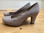 Unisa nude pumps, Pumps, Beige, Ophalen of Verzenden, Unisa