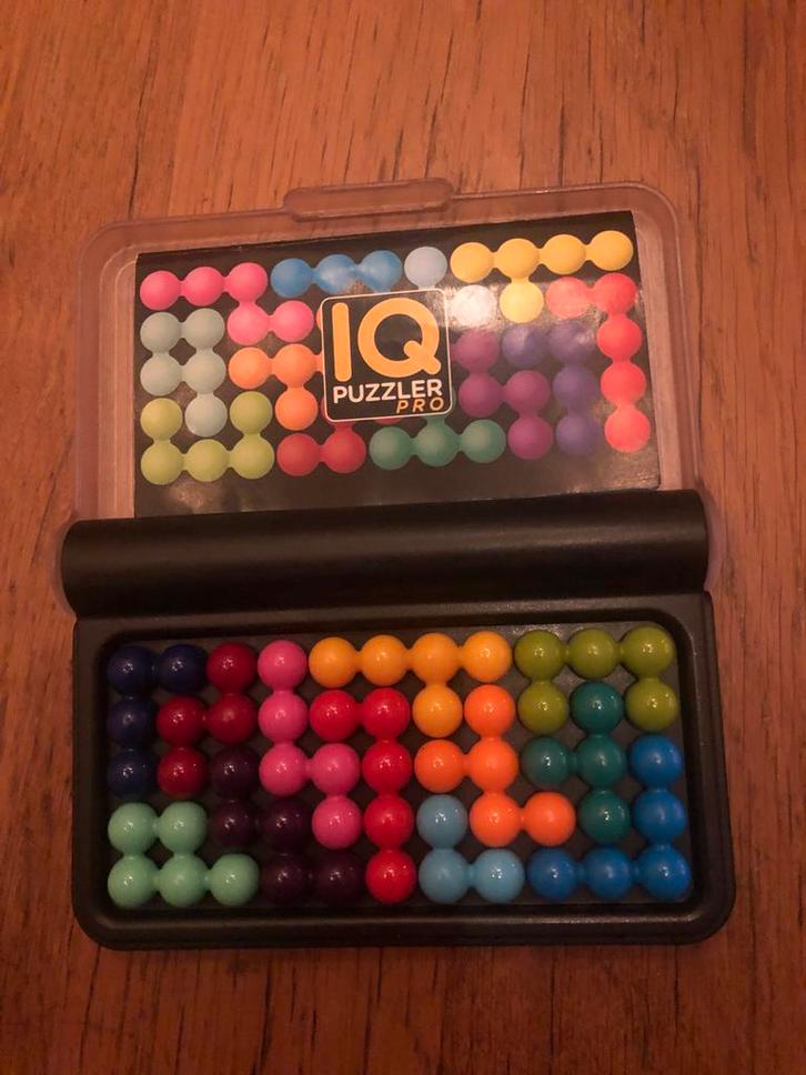 IQ Puzzler Pro Denkspel van Smartgames, Kinderen en Baby's, Speelgoed | Kinderpuzzels, Zo goed als nieuw, 6 jaar of ouder, Meer dan 50 stukjes