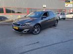 Peugeot 308 SW 1.2 PureTech Blue Lease Premium / NAP / PANO, Auto's, Peugeot, 1165 kg, Origineel Nederlands, Te koop, Zilver of Grijs