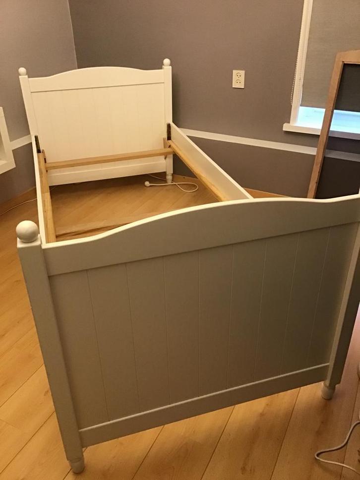 Mooi Wit 1pers bed  Leenbakker (90x200)met auping spiraal, Huis en Inrichting, Slaapkamer | Bedden, Zo goed als nieuw, Eenpersoons