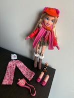 Bratz Campfire Cloe 2005, Verzamelen, Poppen, Ophalen of Verzenden, Pop