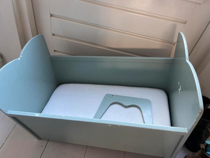 Vintage Poppenbedje - Opknapper, Kinderen en Baby's, Babywiegjes en Ledikanten, Gebruikt, Ledikant, Ophalen