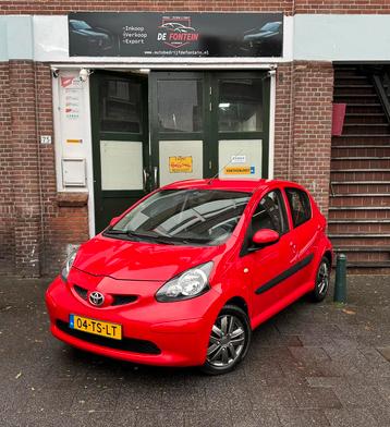 Toyota Aygo 1.0 Vvt-i 5DRS 2007 Airco/Nwe APK/Boekjes beschikbaar voor biedingen