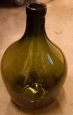 Olijfgroene glazen bottle fles, geheel nieuw in de doos, Huis en Inrichting, Woonaccessoires | Vazen, Minder dan 50 cm, Nieuw