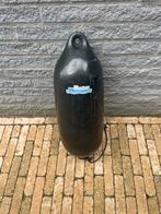 Grote zwarte fender - 70 cm, Watersport en Boten, Ophalen of Verzenden, Gebruikt, Overige typen