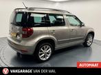 Skoda Yeti 1.2 TSi Elegance Automaat-Trekhaak-Navigatie-Pano, Auto's, Skoda, Euro 5, Stof, Gebruikt, 4 cilinders