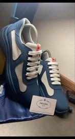 Prada Sneakers - Nieuwstaat alle maten!!, Kleding | Heren, Schoenen, Ophalen of Verzenden, Zo goed als nieuw, Blauw, Sneakers of Gympen