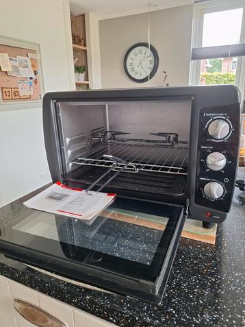 Ruime NIEUWE Tomado oven kip spit 53x37x32 35 liter TM-1292 beschikbaar voor biedingen