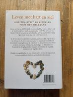 Leven met hart en ziel., Boeken, Esoterie en Spiritualiteit, Ophalen of Verzenden, Zo goed als nieuw, Spiritualiteit algemeen